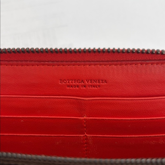Bottega Red Woven Zip-Around Wallet - Picture 7 of 12